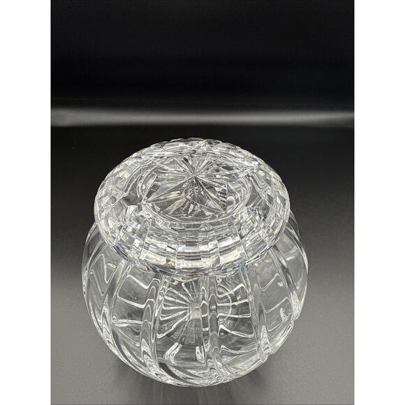 ROSE BOWL Cut CRYSTAL Glass BALL SHAPED Round VASE w SWIRL Cuts - 6”x6” W/ LID - Picture 1 of 12